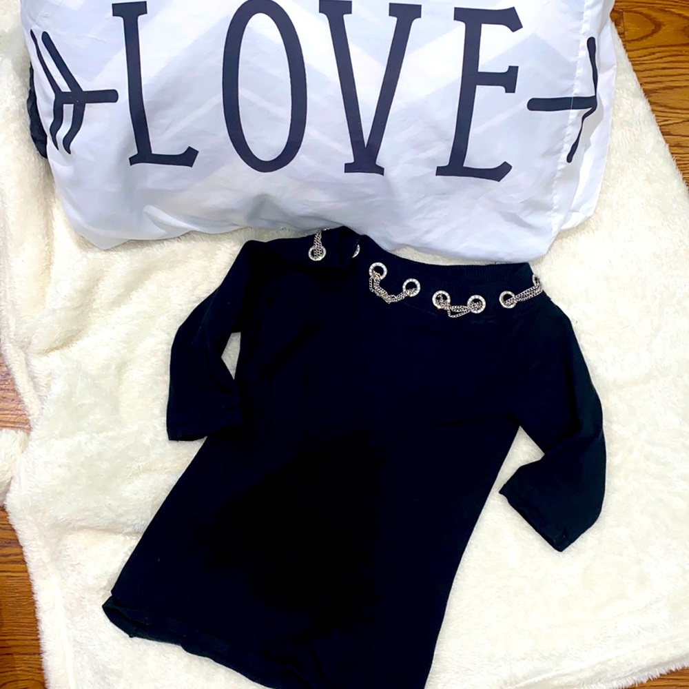 Used once, size XS blouse.